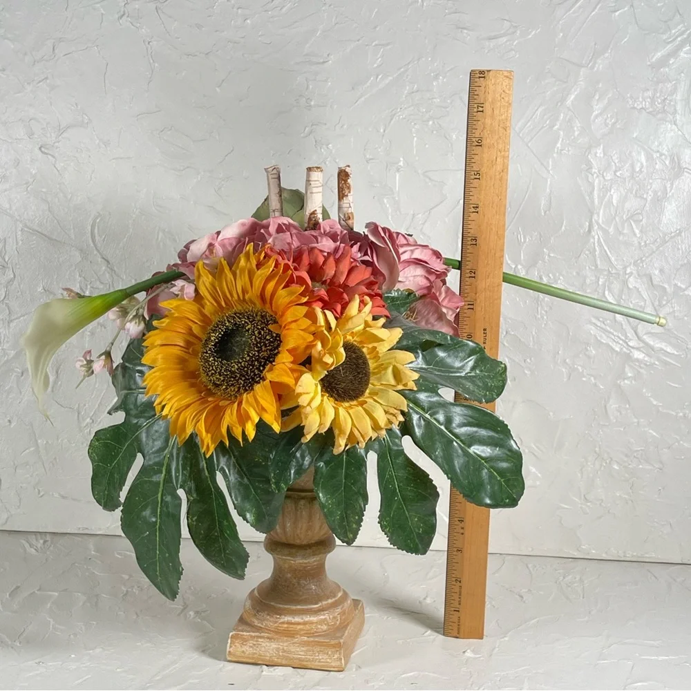 *NWT Custom Exotic Floral Arrangement